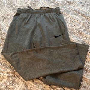Boys Nike dri-fit sweats